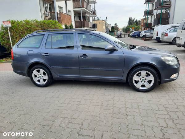 Skoda Octavia 1.8 TSI Ambiente - 7