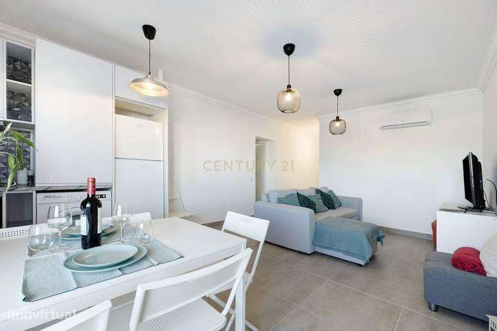 Apartamento T2 em Condomínio Fechado 2º Andar com Elevador com Piscina - Grande imagem: 5/20