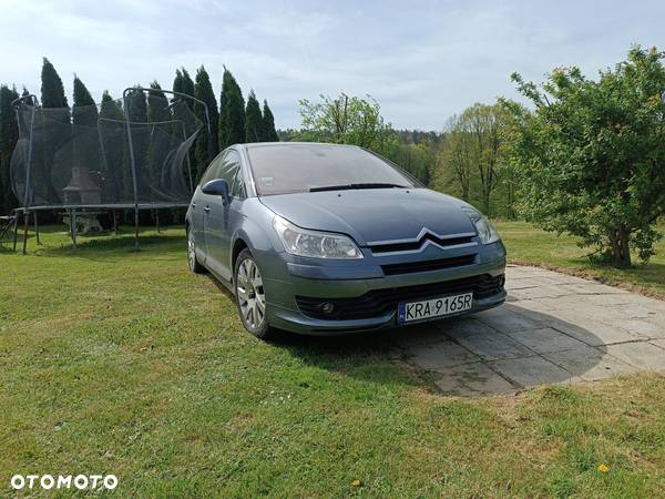 Citroën C4 2.0 16V Exclusive - 5