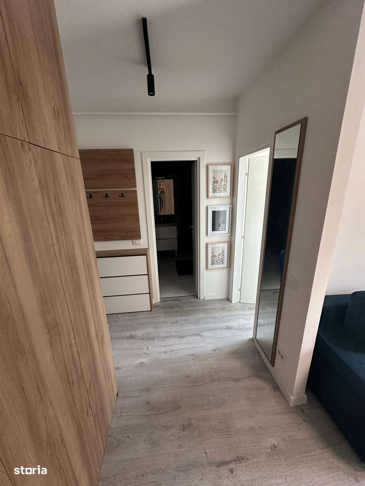 Se inchiriaza apartament cu 1 camera + balcon+parcare subterana - 400€ - Imagine principală: 4/6