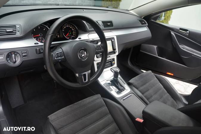 Volkswagen Passat Variant 2.0 TDI BlueMotion Technology Highline DSG - 15