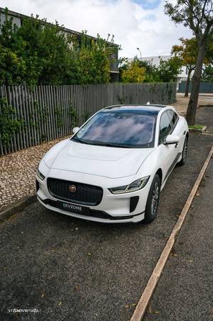 Jaguar I-Pace - 13