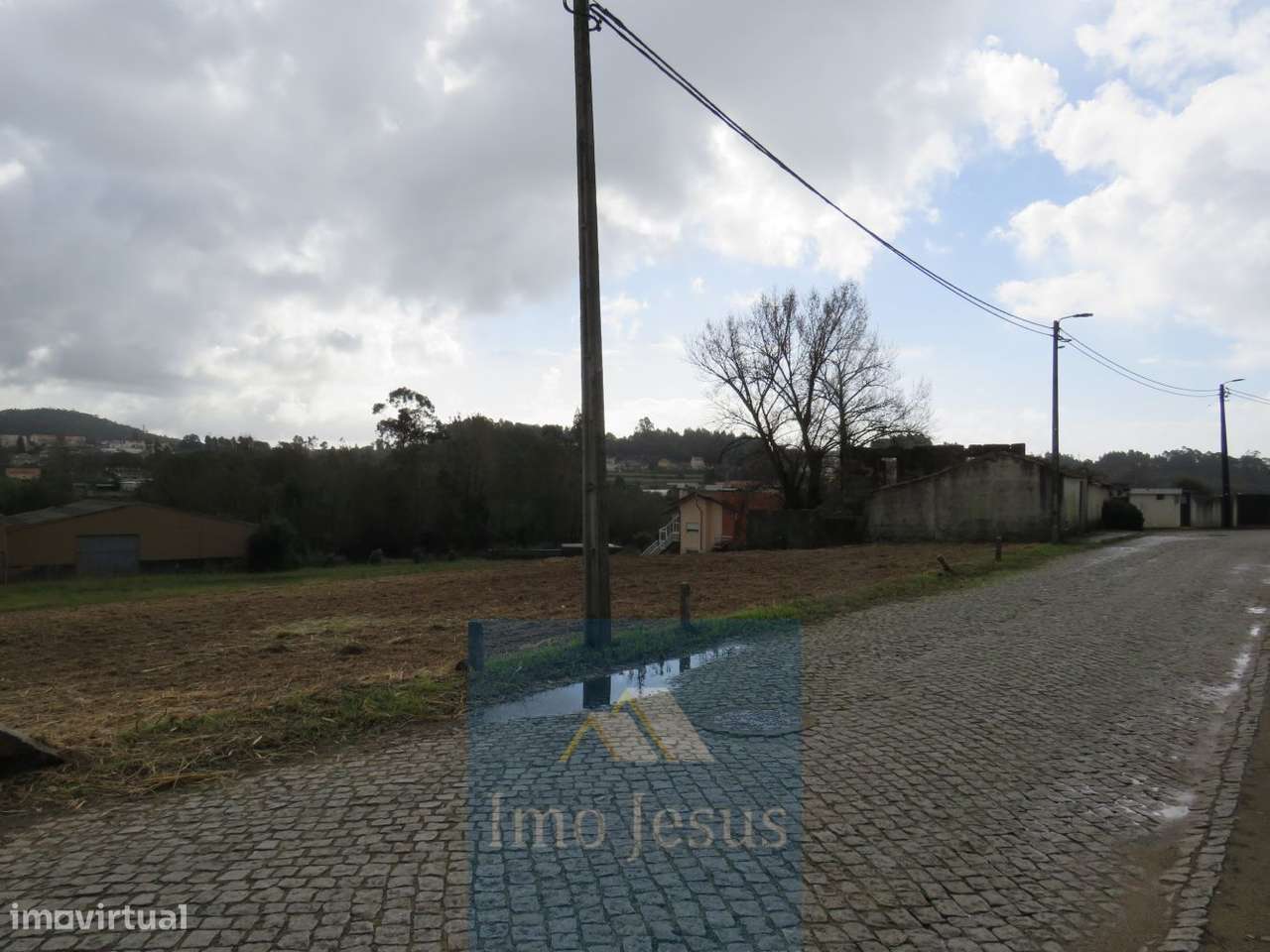 Terreno para construção com 2800 metros em Perosinho-11