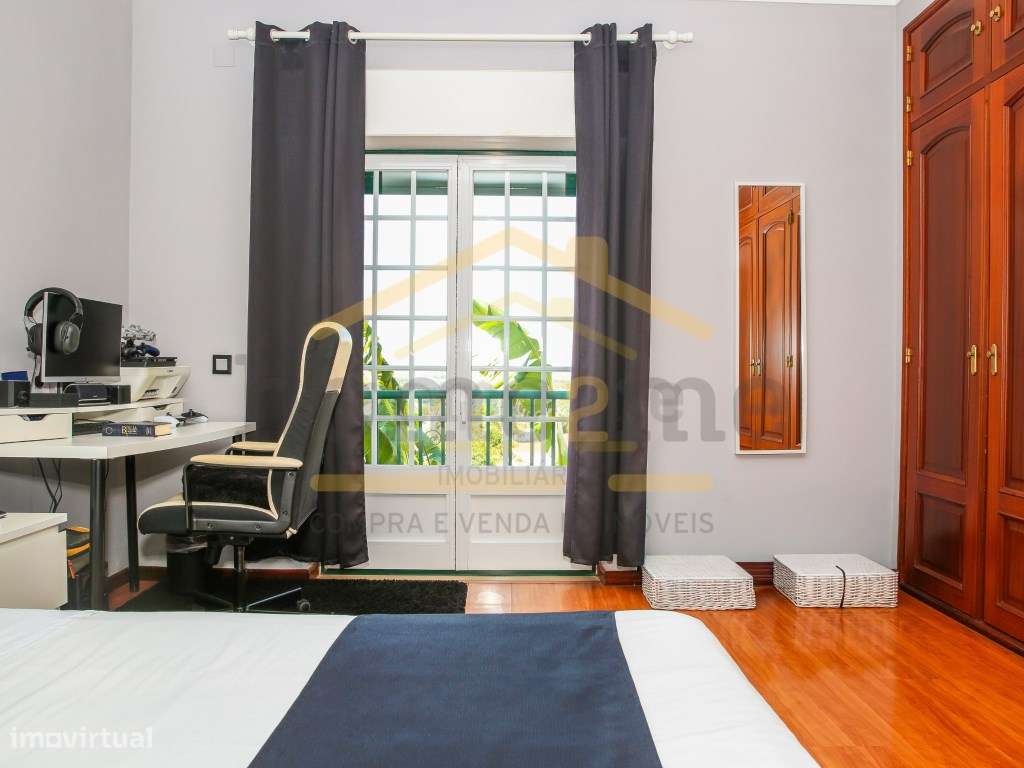 Fantastica Moradia de T3 com garagem e vista desafogada-14