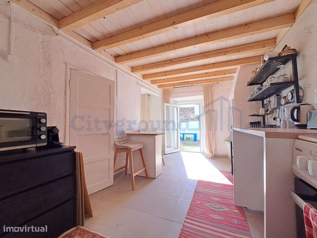 Moradia Rústica em Terreno Urbano - Grande imagem: 5/19