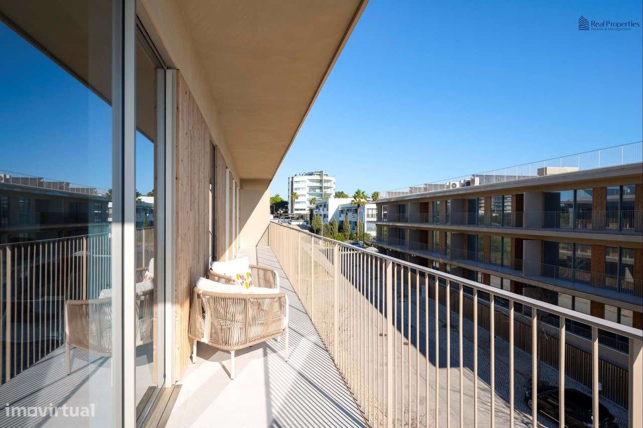 Penthouse T4 Luxo Frente Mar-26