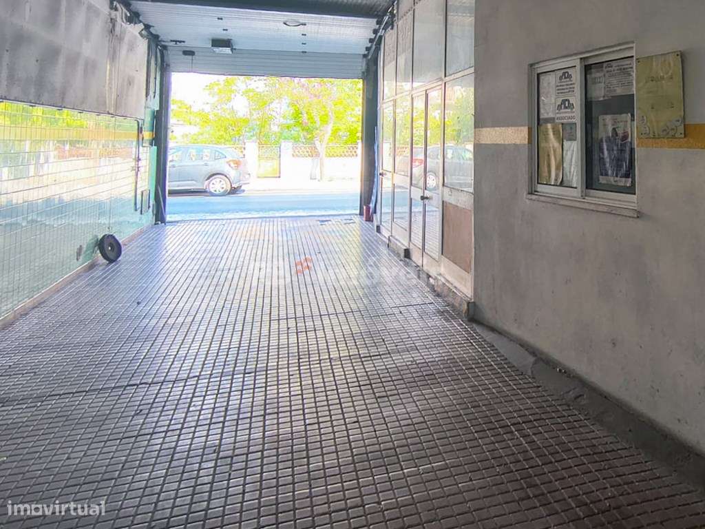 Oficina com afetação de serviços - Entroncamento-20