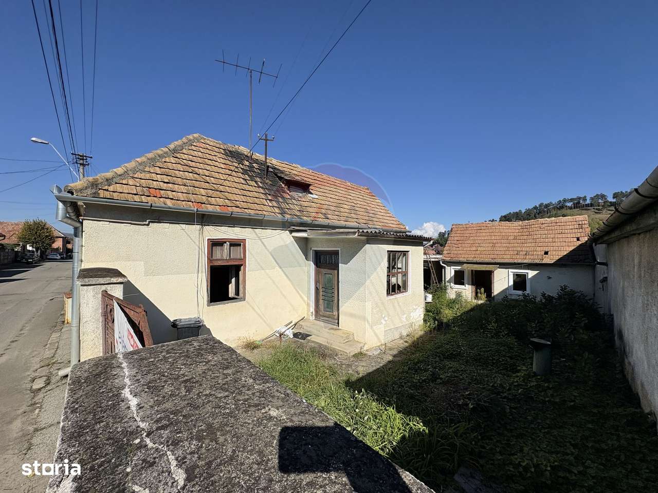 Casă cu teren 350mp, zona Mosnei, str. Anton Pann - Imagine principală: 4/11