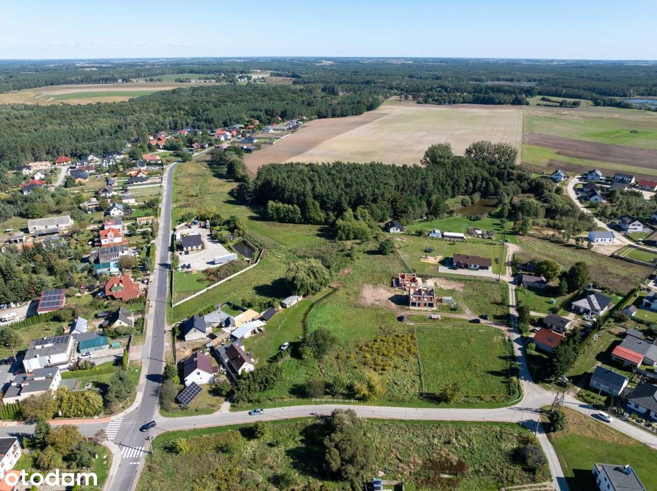 Działka idealna pod inwestycję lub własny dom-8
