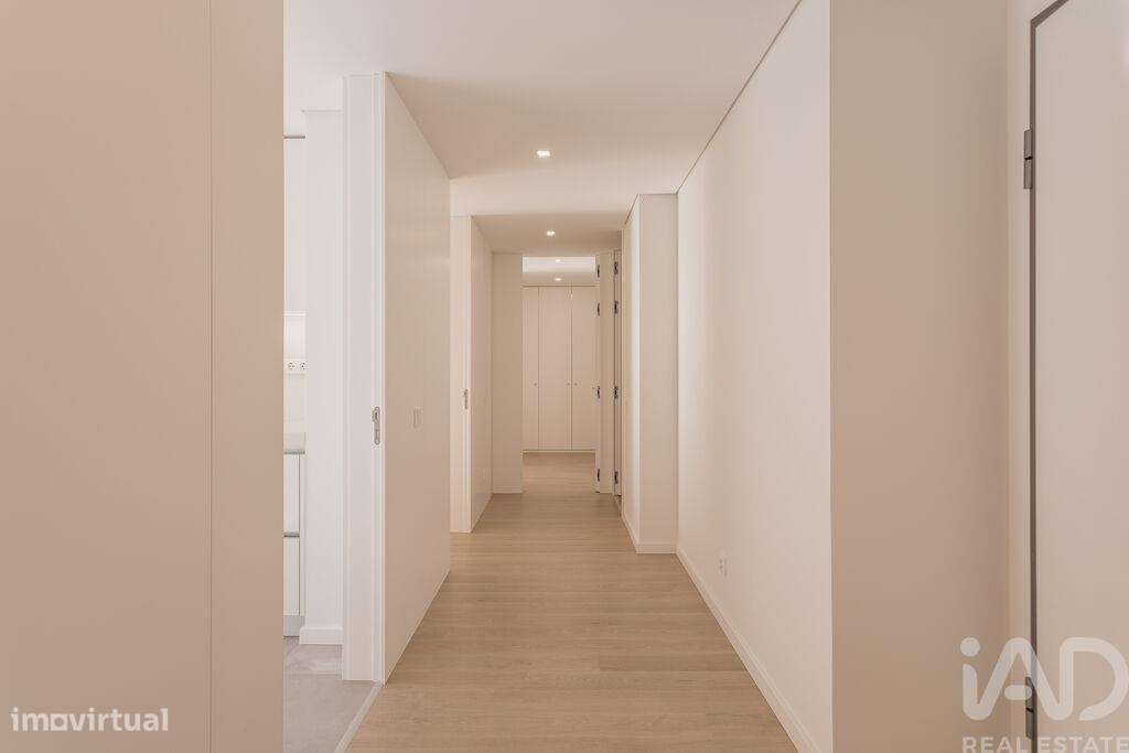 Apartamento T2 em Tavarede de 102,00 m2 - Grande imagem: 4/17