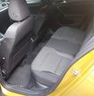 Volkswagen Golf 2.0 TDI DSG Comfortline - 26