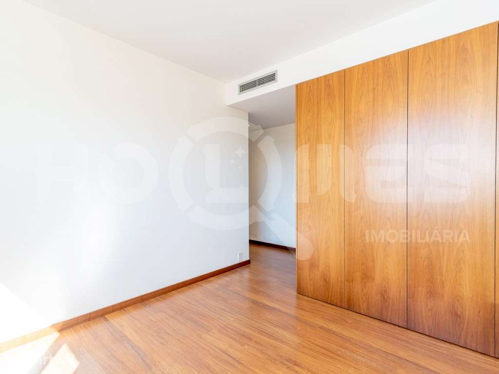 Apartamento | Qta das Nogueiras | Último Andar | Terraço | Garagem ...-30