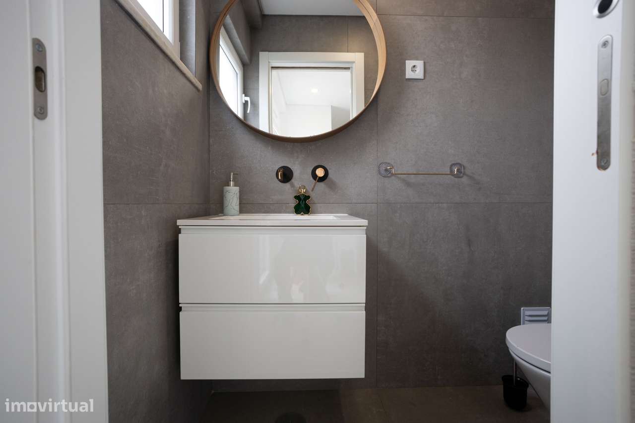 Moradia T4 Semi-Nova-14