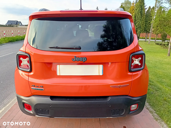 Jeep Renegade 2.0 MultiJet Trailhawk 4WD S&S - 29