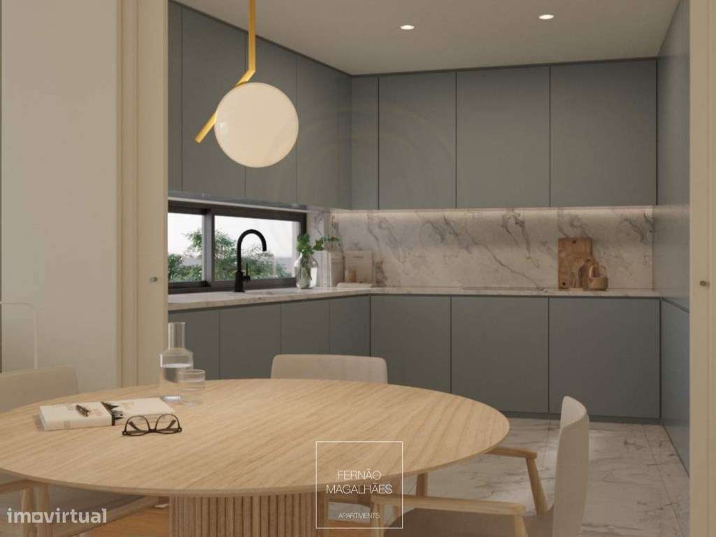 Fantástico T1+1 na travessa do Veloso (Av. de Fernão Magalhães) no ... - Grande imagem: 4/12