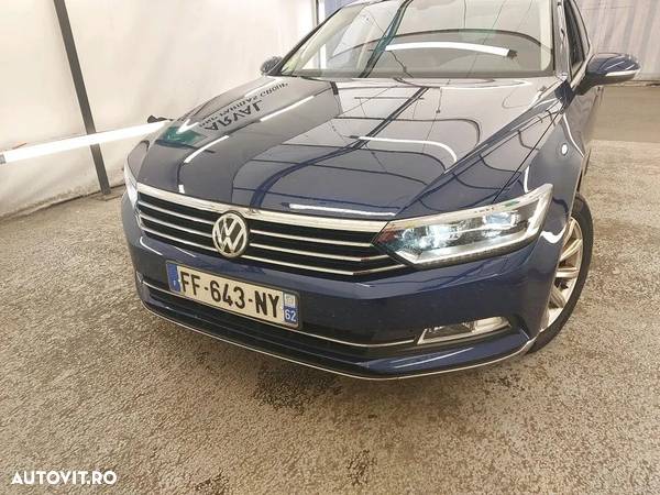 Volkswagen Passat Variant 2.0 TDI DSG R Executive - 8