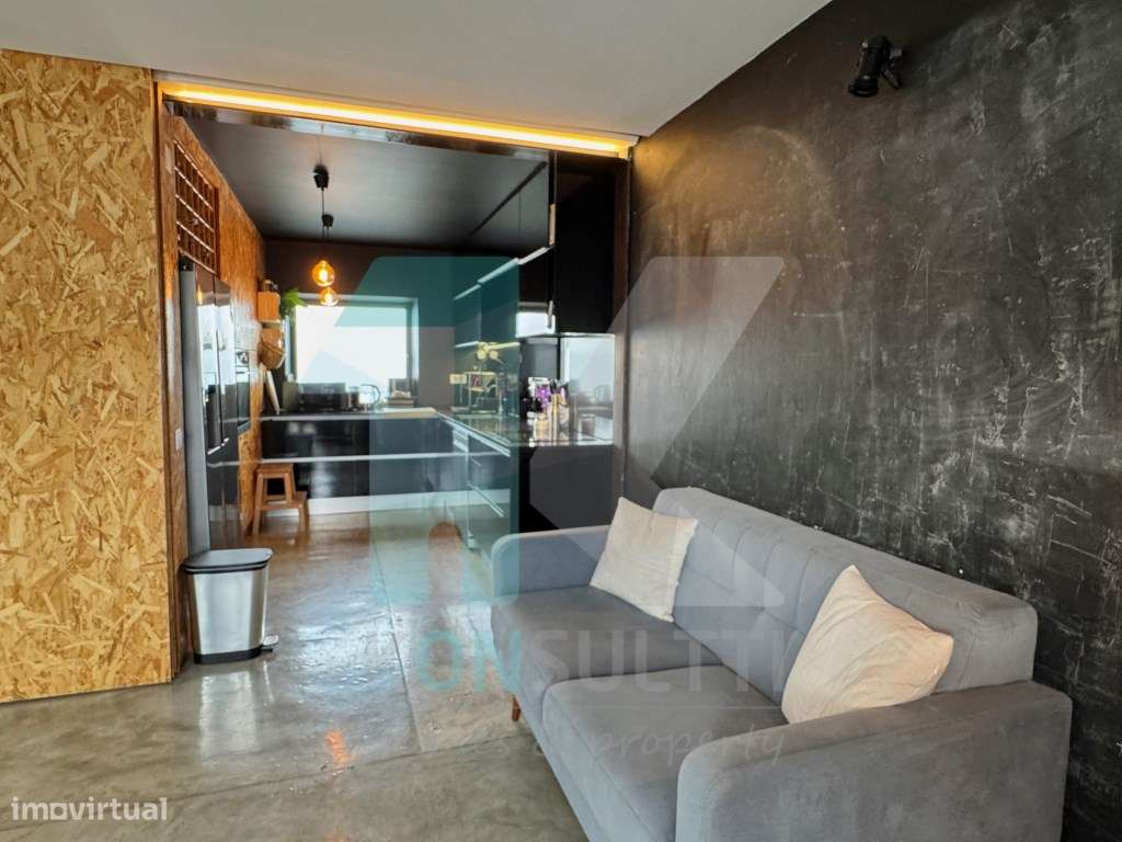 Moradia T3 + T2 em São João do Estoril - Alapraia-8