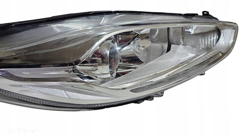 LAMPA PRAWA PRZÓD FORD FIESTA MK7 LIFT C1BB-13W029-CG - 5