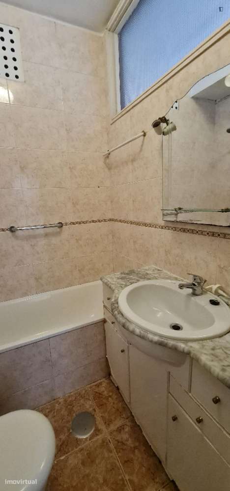 Apartamento com 4 quartos - localizado em Cedofeita Porto - Grande imagem: 5/10