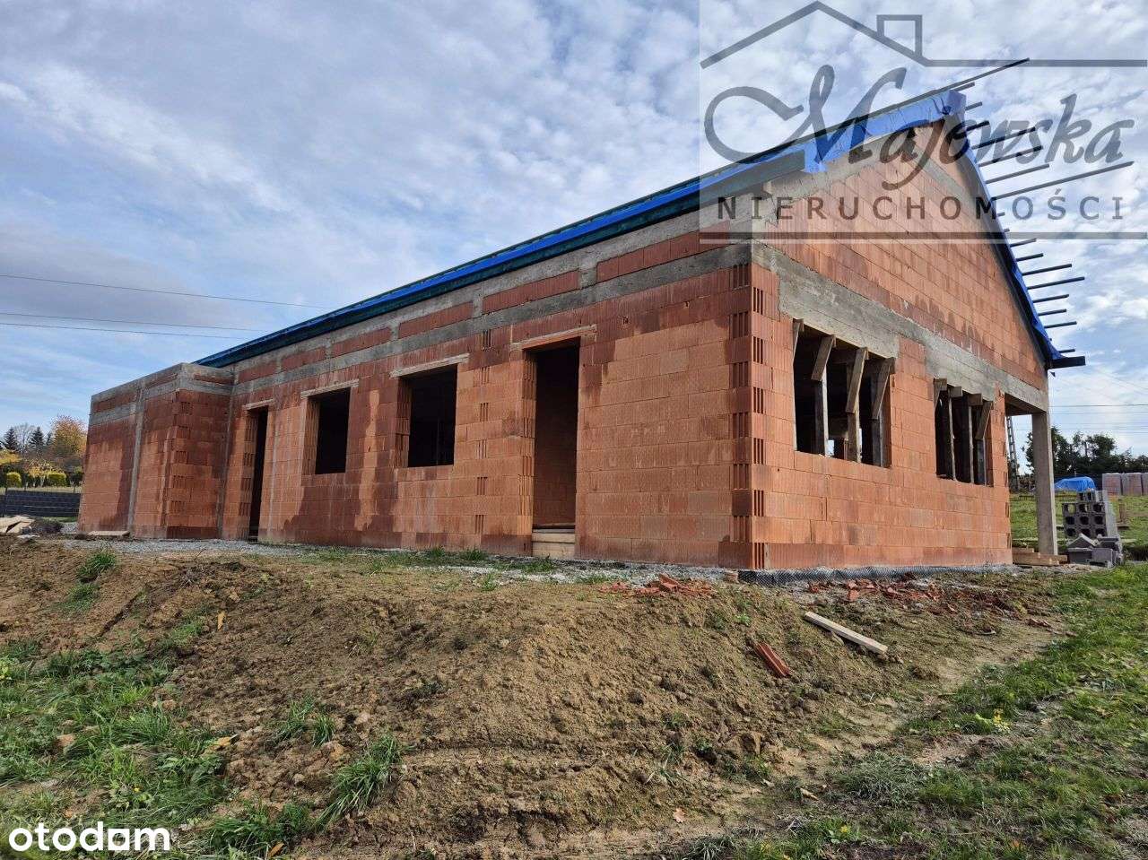 Parterowy dom na sprzedaż- Siepraw-3