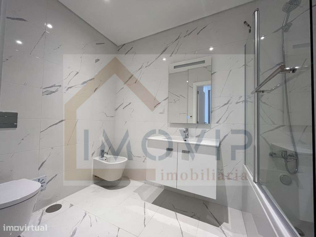 Apartamento T3 Luxuoso - Grande imagem: 5/12