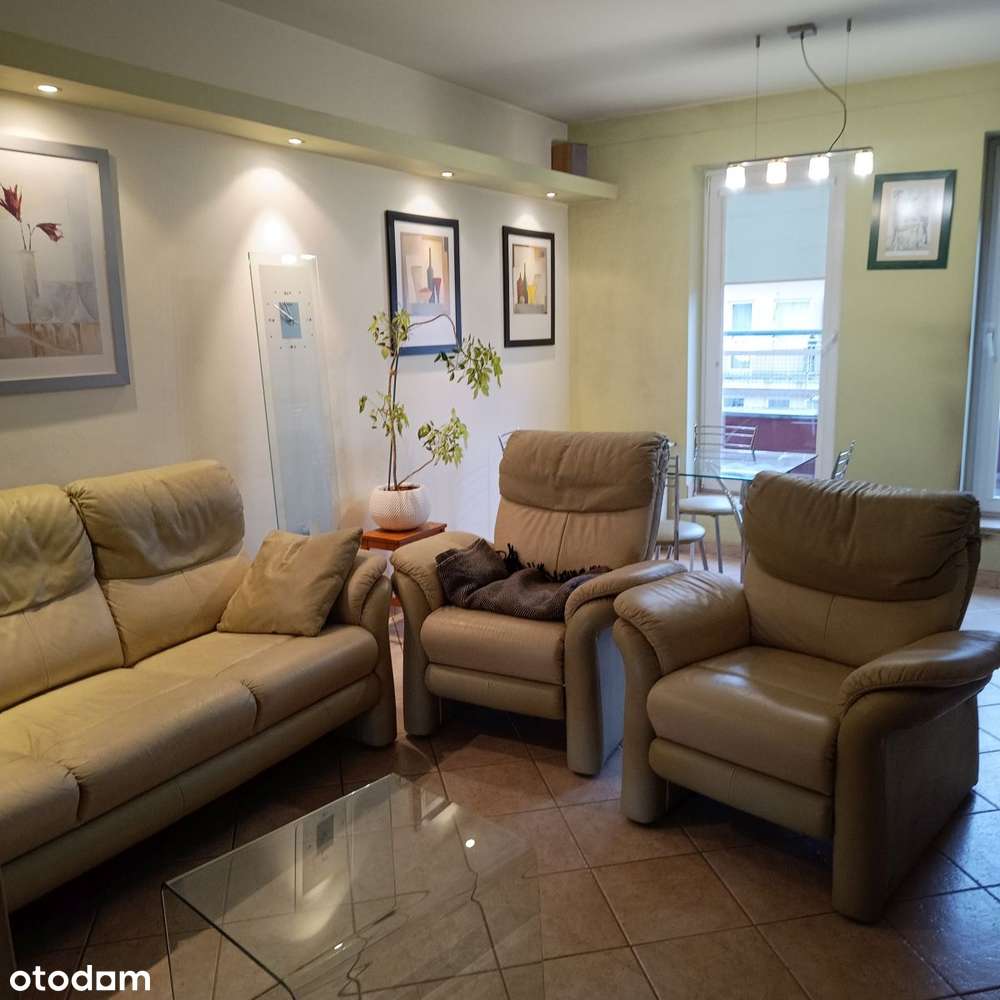 apartament z dwoma balkonami z ciekawym rozkładem