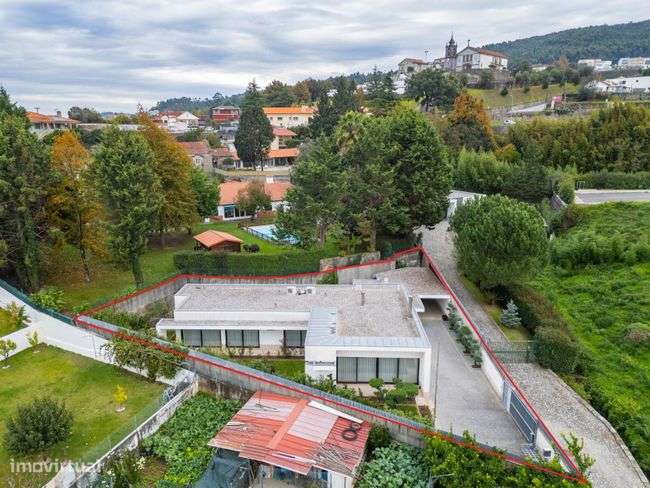 Fantástica Moradia T3 Térrea de Luxo em Braga-22