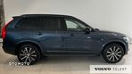 Volvo XC 90 - 8