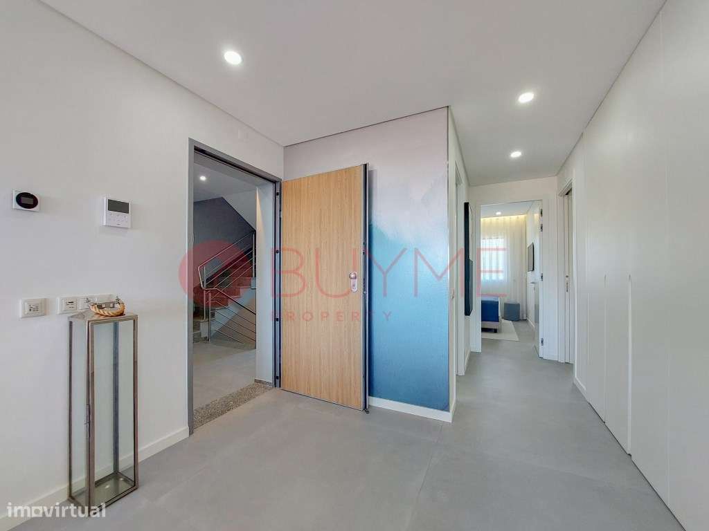 Apartamento T2 Luminoso com Vista Mar em Quarteira-13