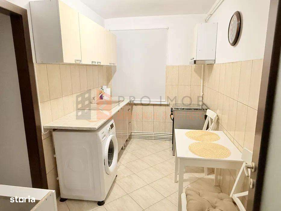 Apartament 3 camere cf 1 decomandat zona Crang - Imagine principală: 4/5