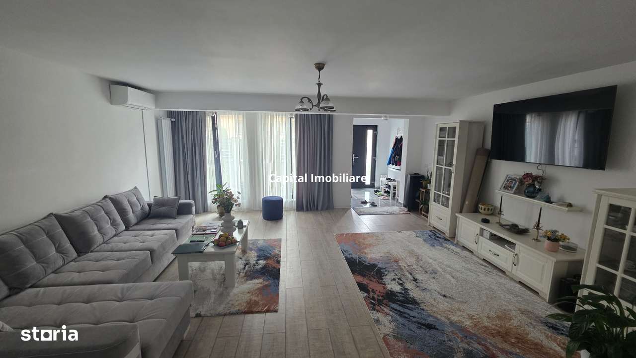 Închiriere casă premium, 4 dormitoare, 3 livinguri, 2 bucătării - Imagine principală: 2/12