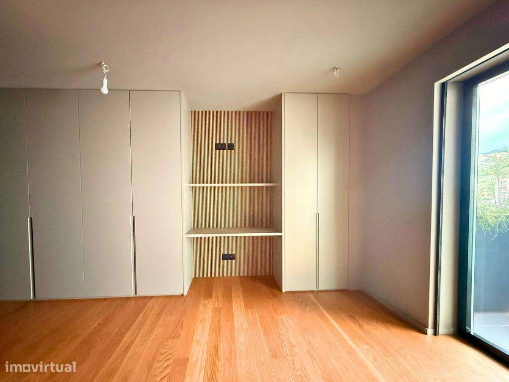 Apartamento T3 de Luxo no Varino 07 com Vista Mar – Funchal-15