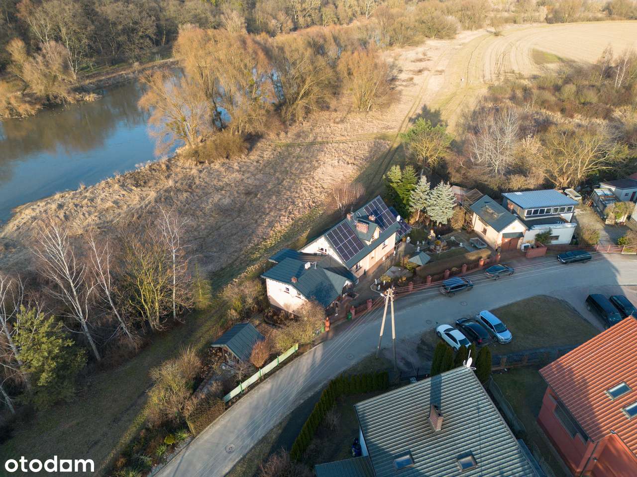 Dom na skarpie z widokiem na Odrę | PV + Pompa ciepła | 225m2-1