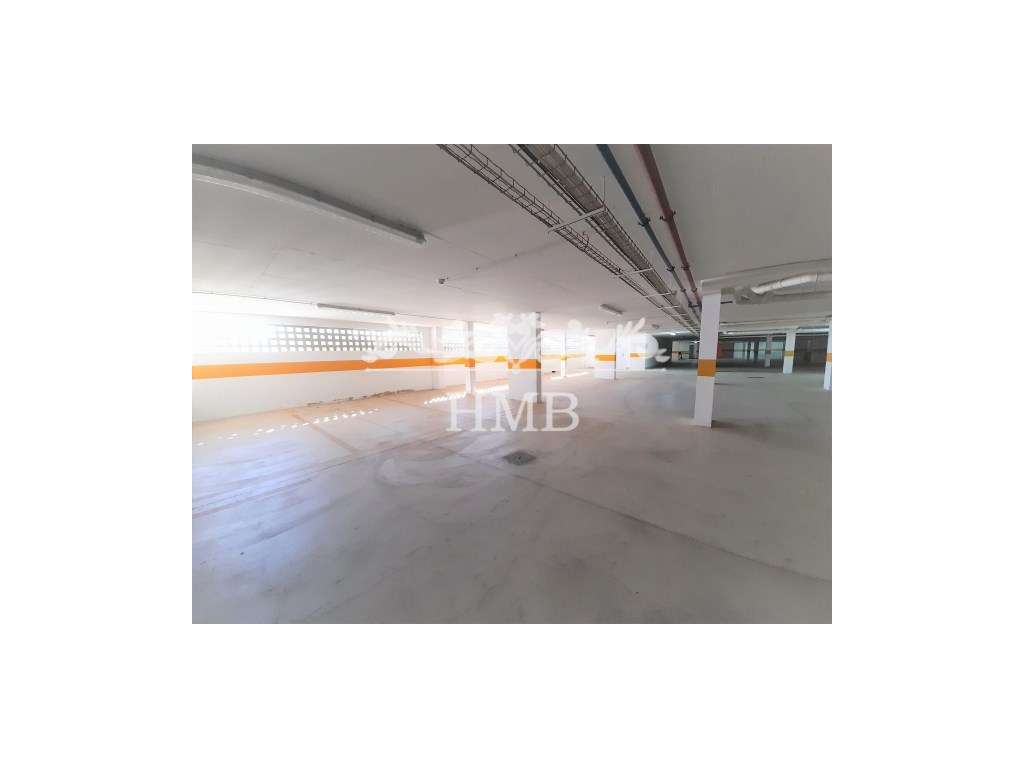 Exclusivo T2 com Terraço Exclusivo e Vista Ria em Empreendimento 4 ...-16