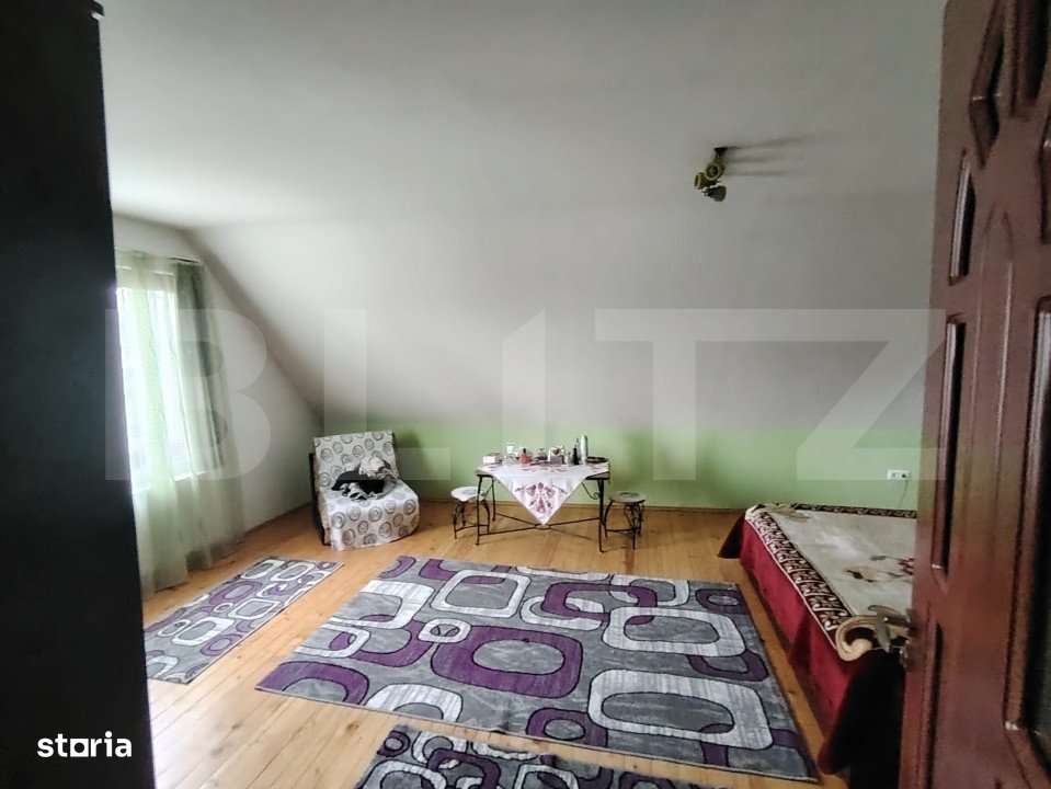 Casa cu 2 apartamente in Livezeni - Imagine principală: 5/11