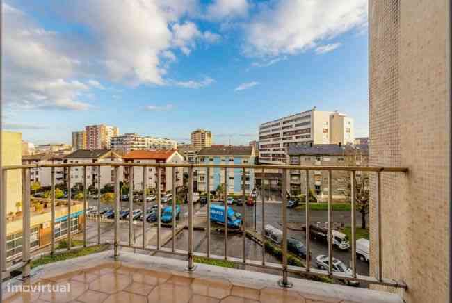 Apartamento T3 à Venda no Centro de Braga – Maximinos-17