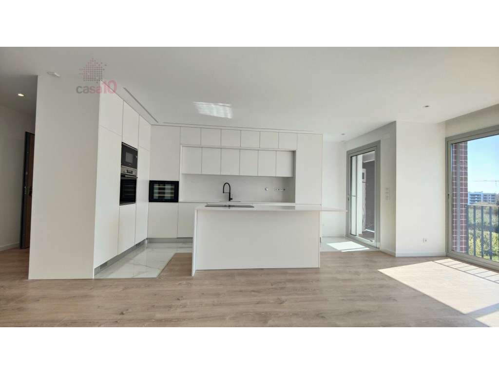 Duplex T3+1 para venda, em construção, em zona de referência no Mon... - Grande imagem: 4/23