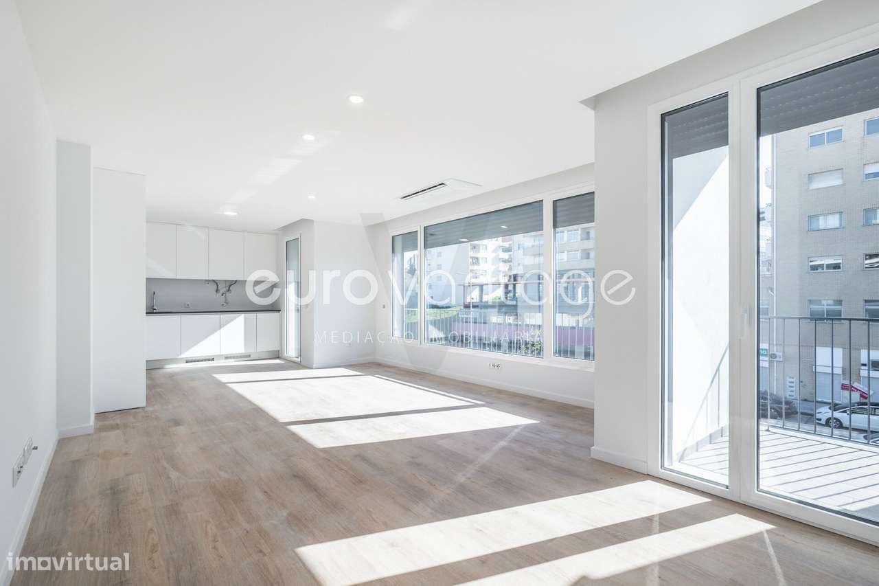 Apartamento T3 centro cidade, com terraço - Grande imagem: 2/26