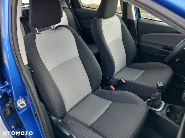 Toyota Yaris 1.5 Premium - 12