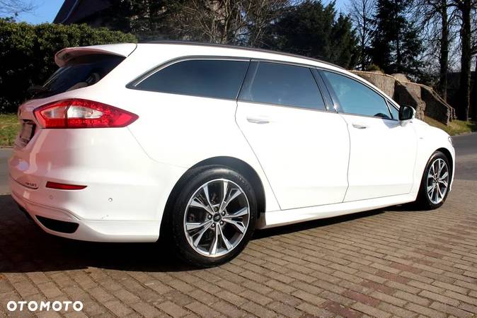 Ford Mondeo 2.0 TDCi ST-Line PowerShift - 17