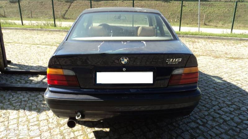 BMW 316i Coupe 1996 - Para Peças - 6