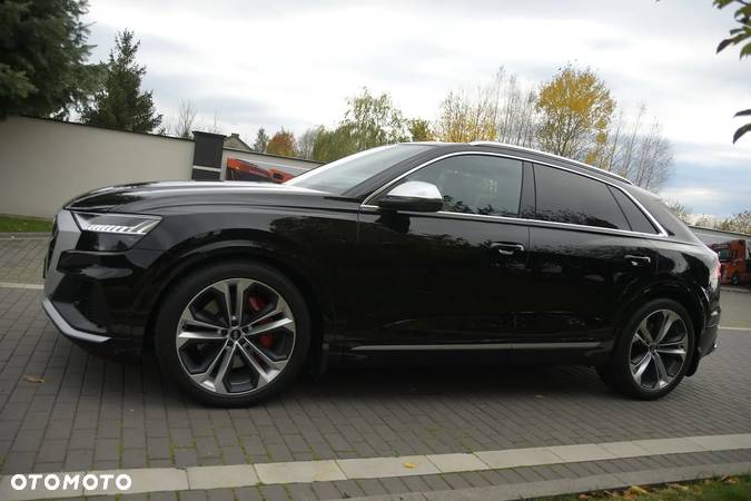 Audi SQ8 TFSI Quattro Tiptronic - 4