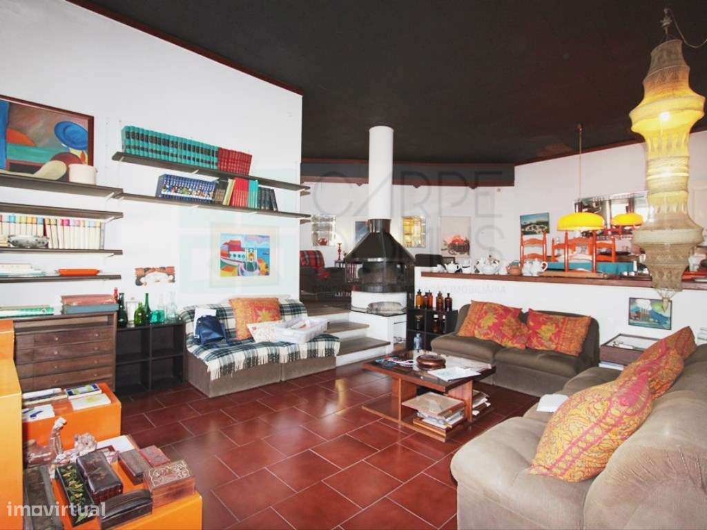 Moradia T6, lote 915m2, próxima da praia, na Parede, Cascais-12