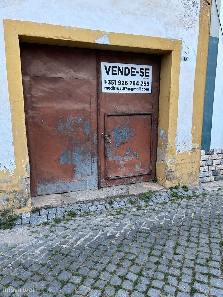 Imóvel localizado no Centro da Cidade de Reguengos de Monsaraz