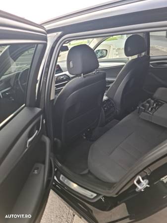 BMW Seria 5 520d Touring Aut. - 13