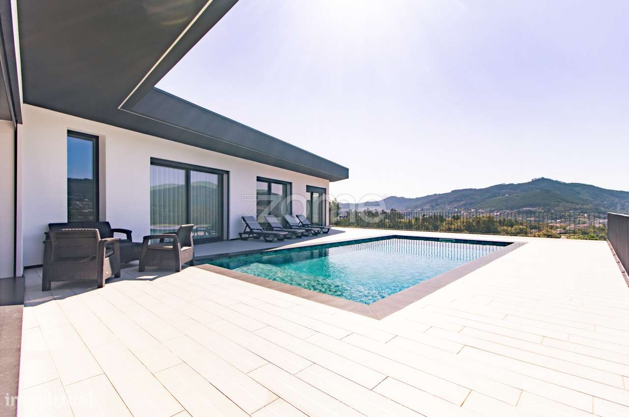 Moradia T3 De Luxo Com Piscina Aquecida Entre Braga E Guimaraes
