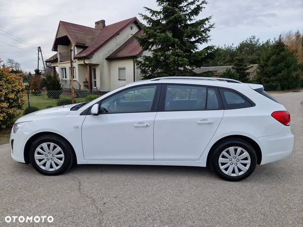 Chevrolet Cruze Station Wagon 1.6 LS+ - 6