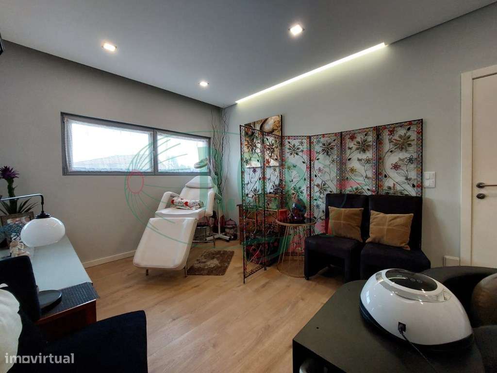 Moradia T3+1 Térrea | São Cosme | 10 min Porto-25