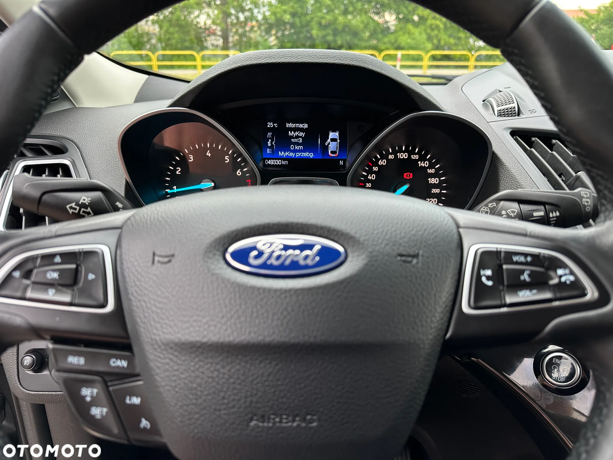 Ford Kuga 1.5 EcoBoost 2x4 Titanium - 27