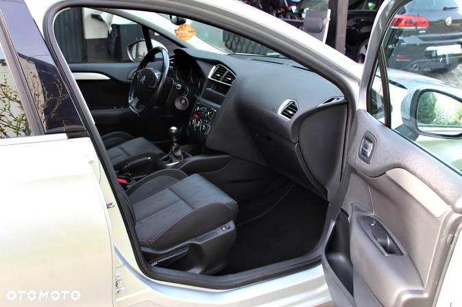 Citroën C4 1.6 HDi Attraction - 9